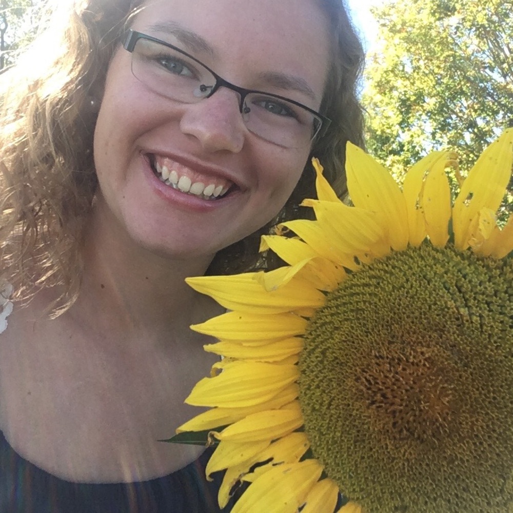 Meet your Posher, Emily